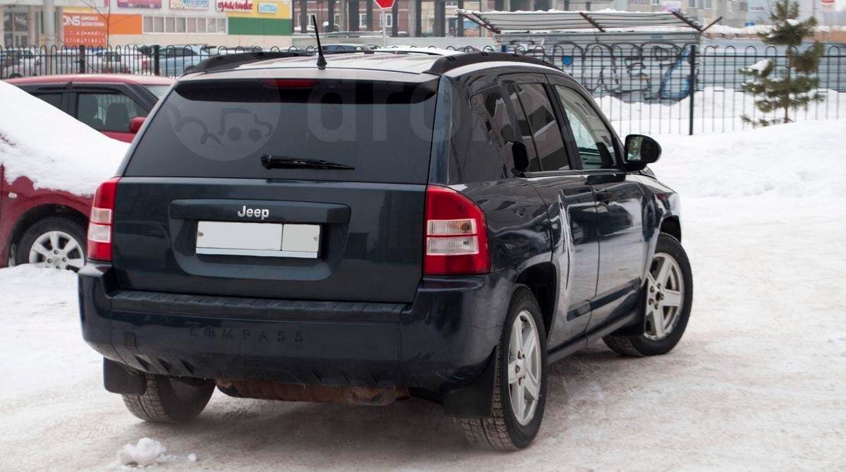 Jeep Compass 2006 вид сзади