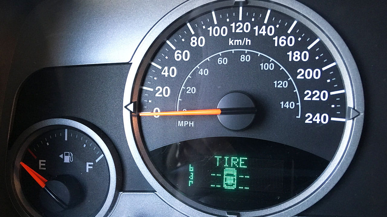 Ошибка TPMS Jeep Compass